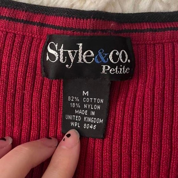 Vintage red sweater - Picture 2 of 4